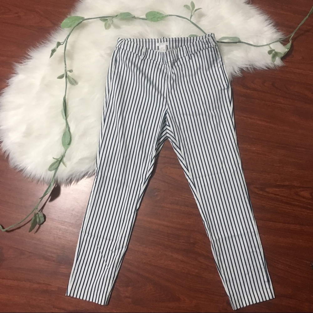 H&M pinstriped skinny ankle pant
